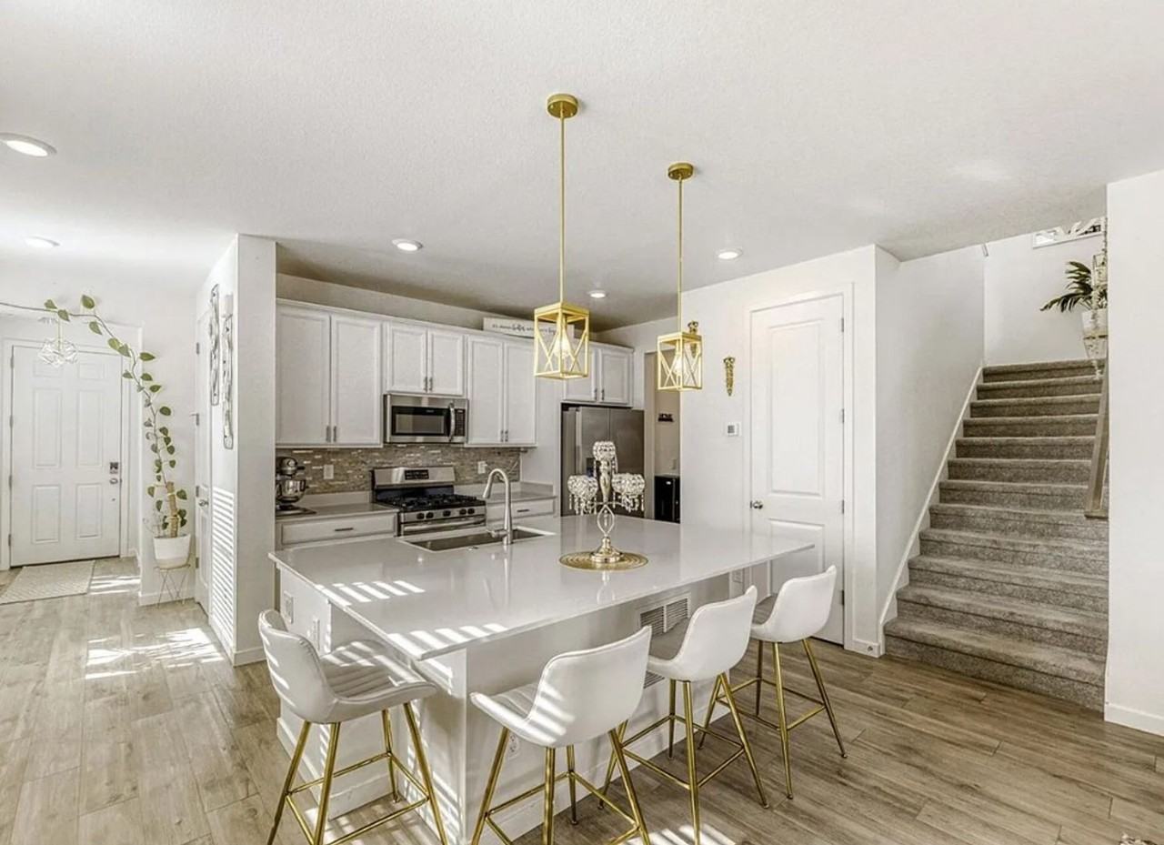 9086 Spaulding St - Photo 5 of 22