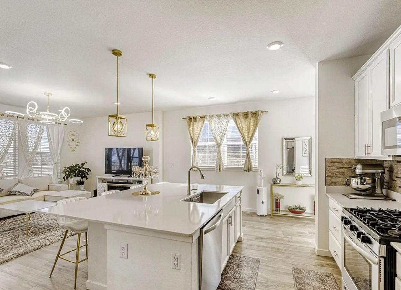 9086 Spaulding St - Photo 6 of 22