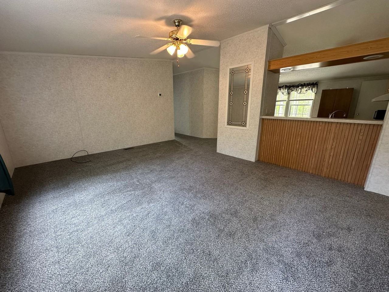 5636 Caratoke Hwy - Photo 2 of 11