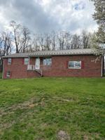 featured image of 9 Locust Ln