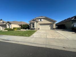 featured image of 2713 Donner Trl