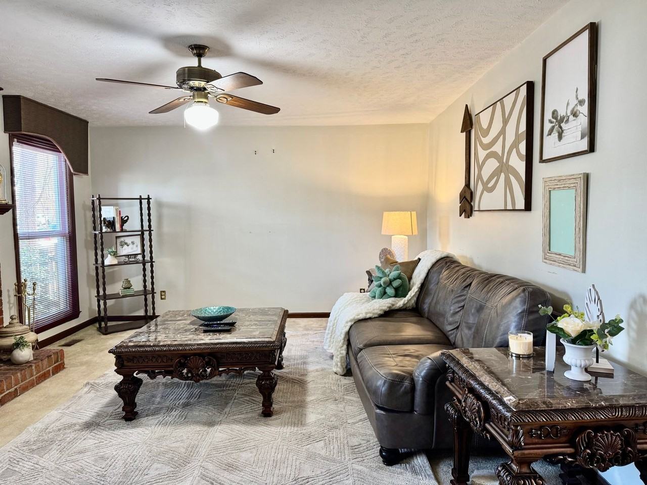 617 Lufkin Cir - Photo 4 of 9