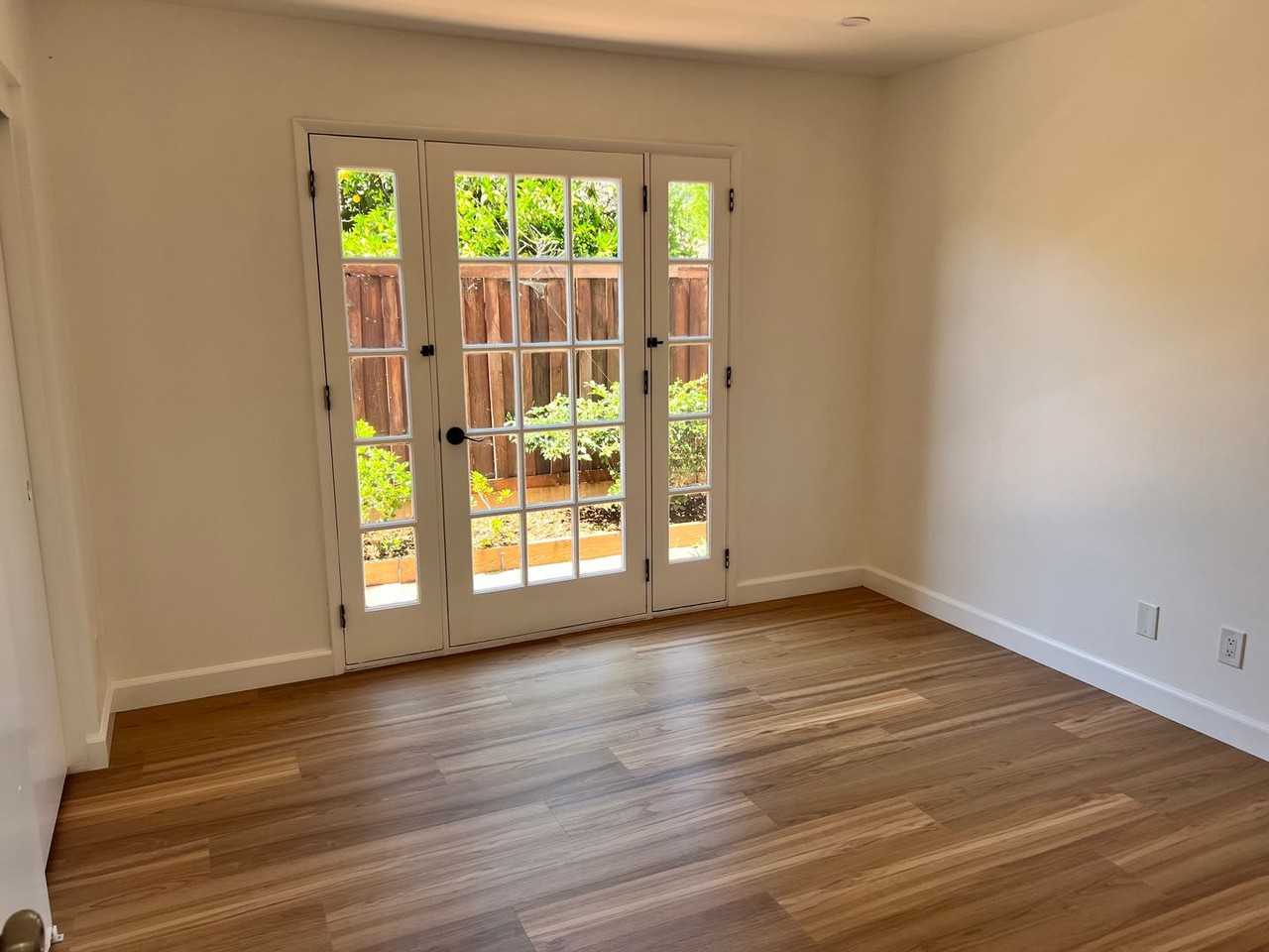 5020 Walnut Park Dr - Photo 7 of 14