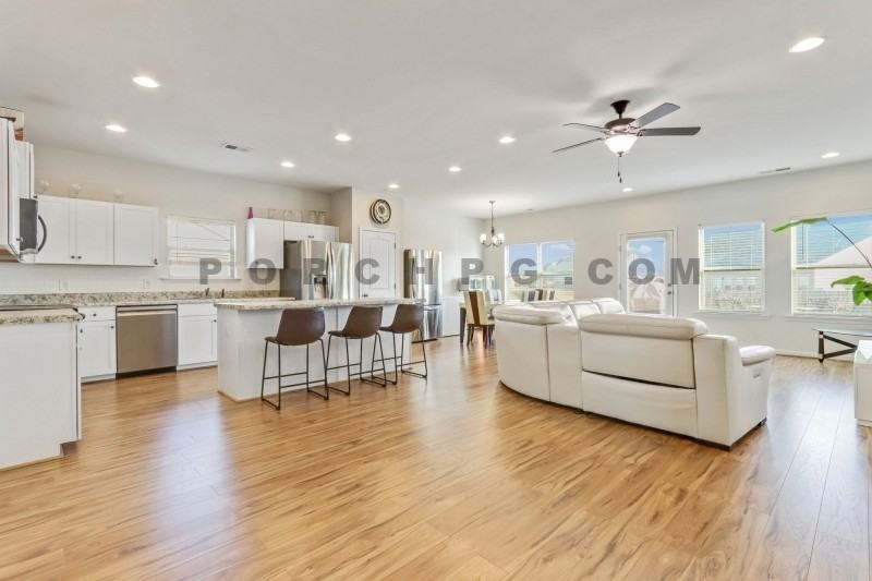 20 Keystone Ln - Photo 2 of 26