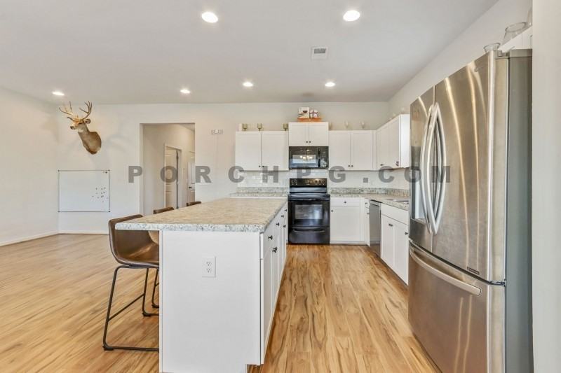 20 Keystone Ln - Photo 4 of 26