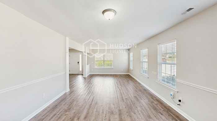 901 Steelhorse Dr - Photo 3 of 34