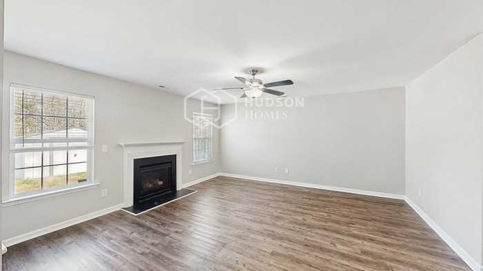 901 Steelhorse Dr - Photo 6 of 34