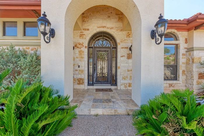 3206 Constitution Dr - Photo 2 of 33