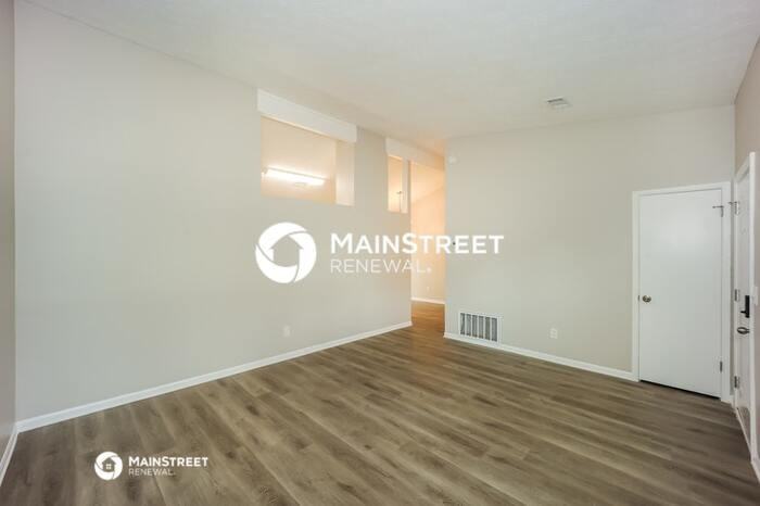 7767 Park Ln - Photo 4 of 16