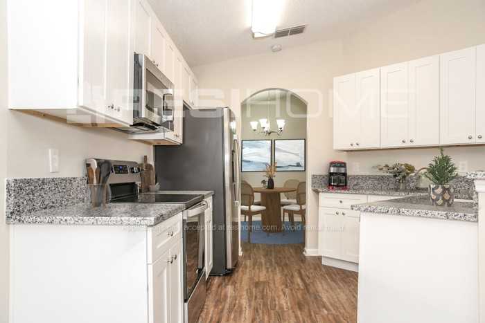 701 Cherry Bark Drive West - Photo 2 of 16