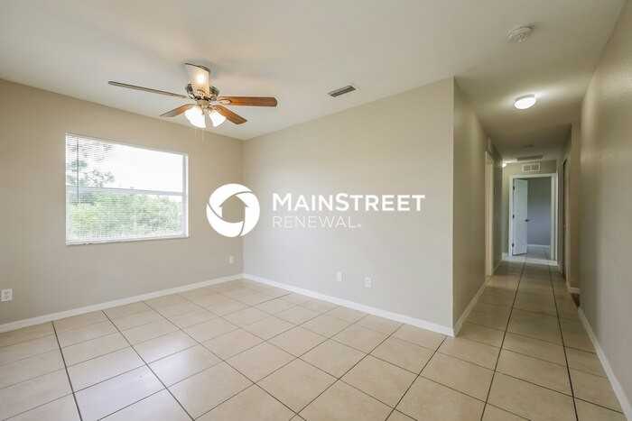 3803 E 6th St - Photo 3 of 15