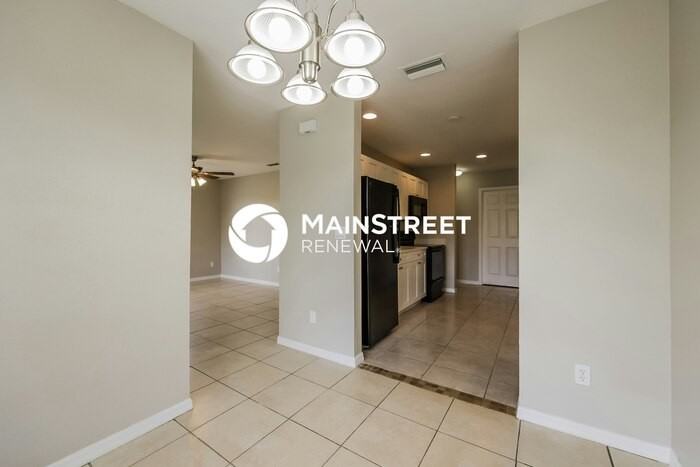 3803 E 6th St - Photo 6 of 15