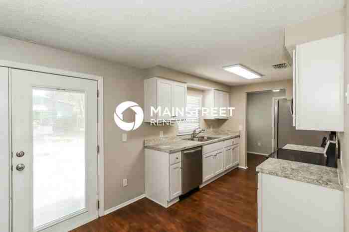 2433 Justin Rd E - Photo 6 of 16