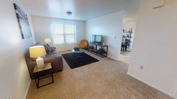 336 Norbeck Ct - Photo 4 of 5