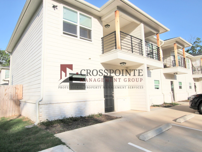 307 Henry St #05 - Photo 2 of 27