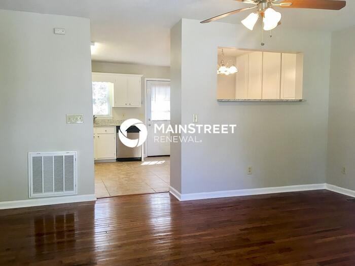 4631 Candlewyck Way - Photo 4 of 13