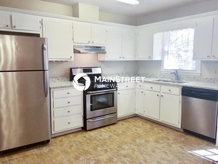 4631 Candlewyck Way - Photo 5 of 13