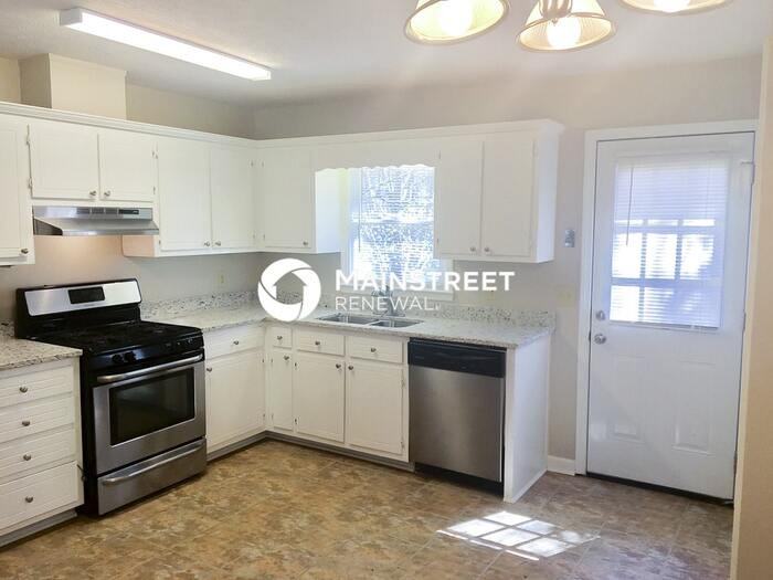 4631 Candlewyck Way - Photo 6 of 13