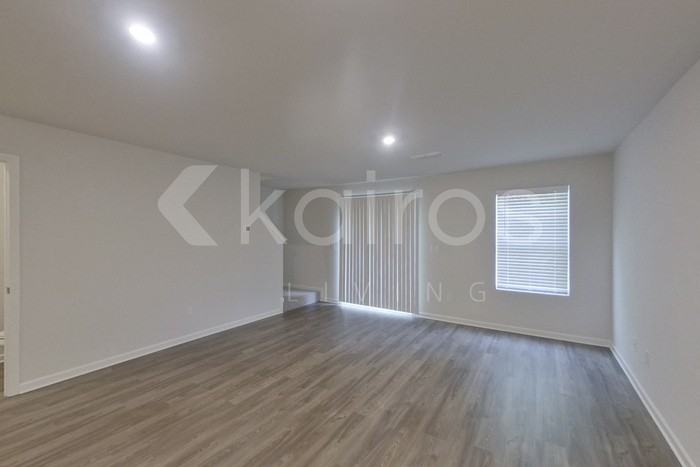 373 Ironwood Ct - Photo 4 of 22