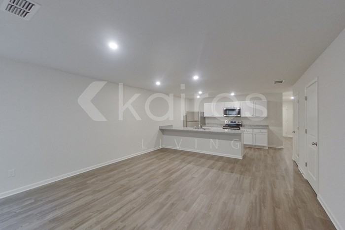 373 Ironwood Ct - Photo 5 of 22