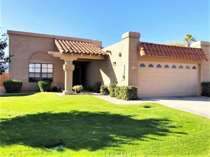 9019 E Winchcomb Dr - Photo 2 of 44