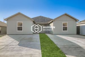 featured image of 1425 Nw 16th Ave #A
