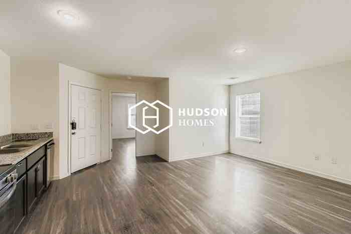1425 Nw 16th Ave #A - Photo 5 of 14