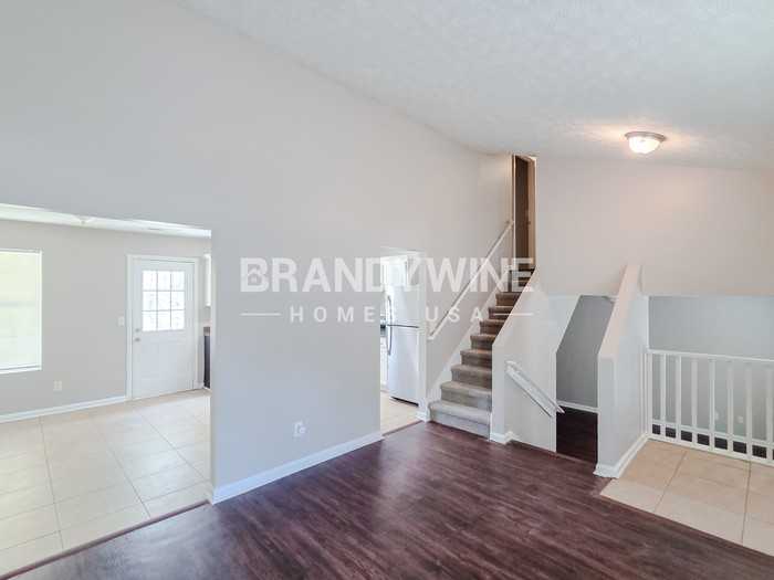 5626 Norman Ct - Photo 4 of 21