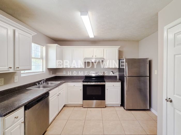 5626 Norman Ct - Photo 5 of 21