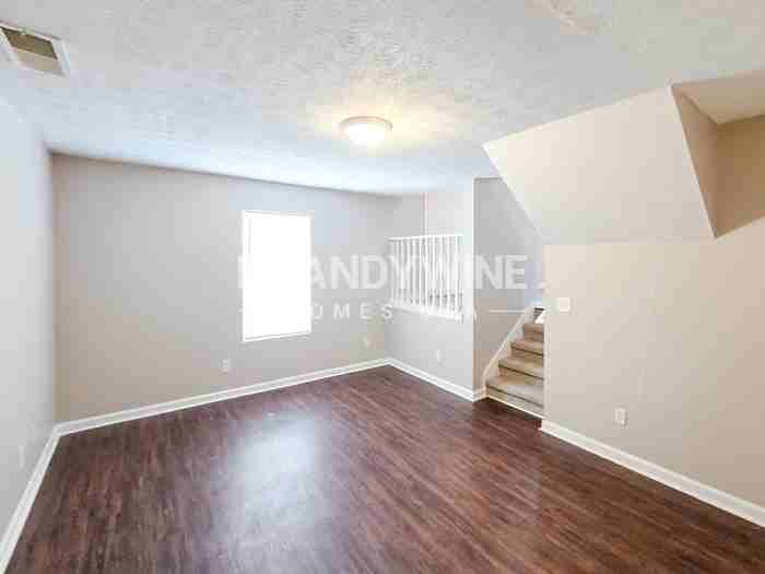 5626 Norman Ct - Photo 7 of 21