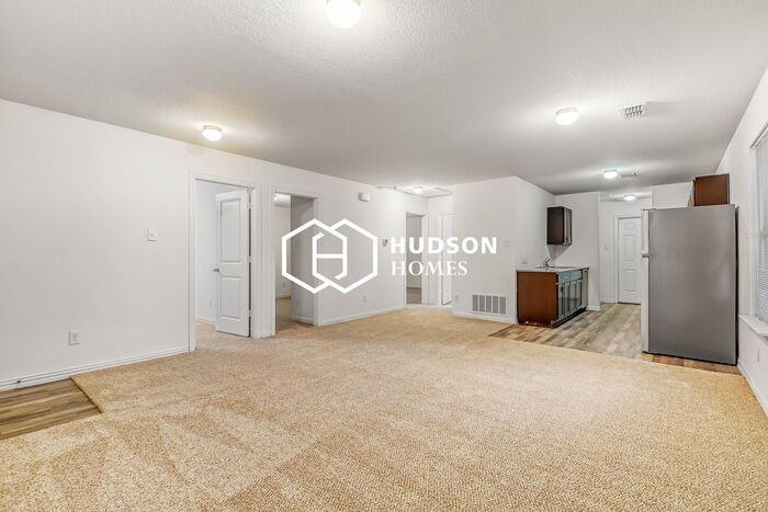 1881 Glenda Ct - Photo 5 of 14