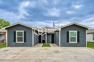 featured image of 134 E 11th St