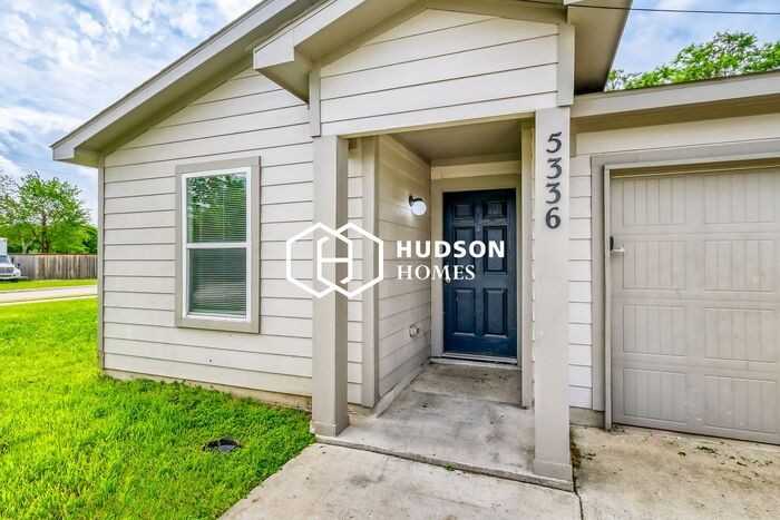 5336 Cottey St - Photo 3 of 14