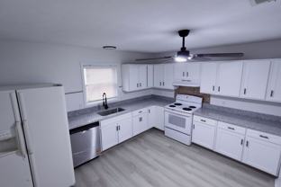 1190 Hazel St - Photo 1 of 1