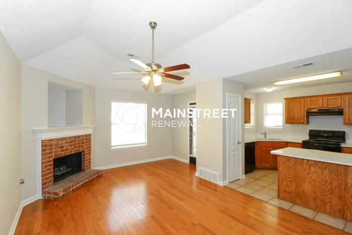 9208 Lazzini Cv - Photo 4 of 17