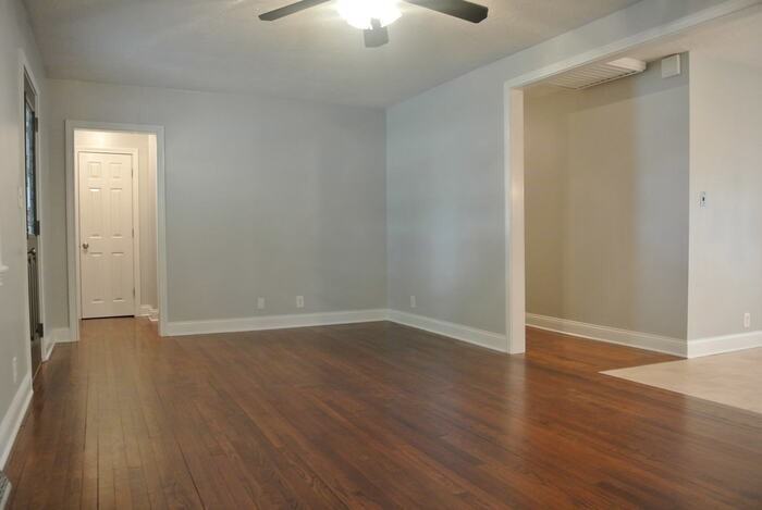 455 S Taylor Ave - Photo 6 of 20