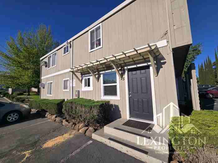 902 Lawton Ave #5 - Photo 4 of 18