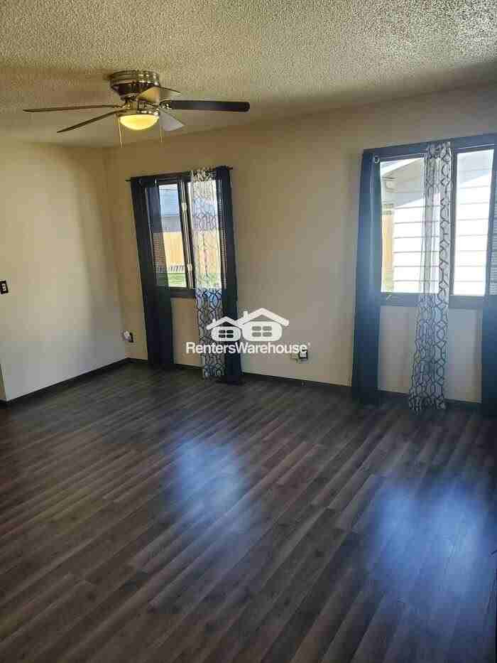 4311 Humboldt Ave N - Photo 5 of 16