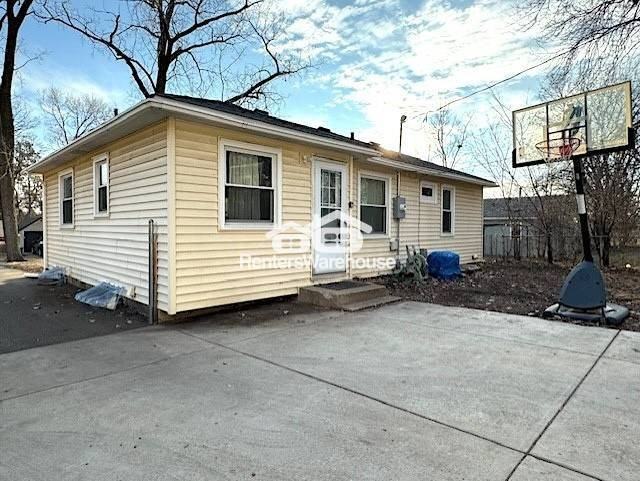 7908 W 31st St - Photo 3 of 21