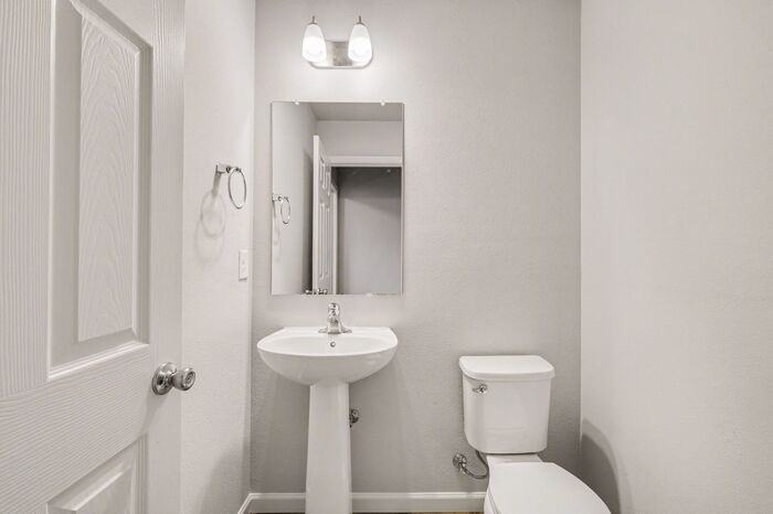 7302 Sessile Cir - Photo 4 of 22