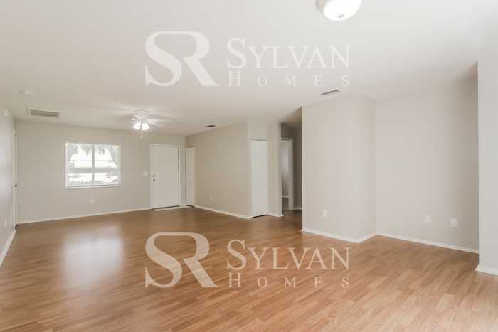 7410 Cherokee Trl - Photo 4 of 16