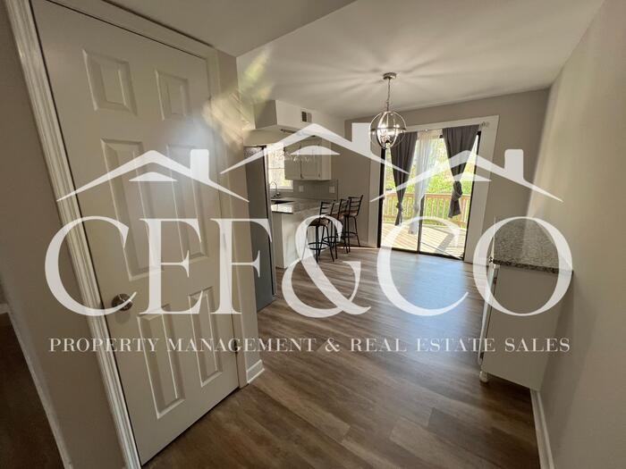 109 Mistybrook Dr - Photo 4 of 26