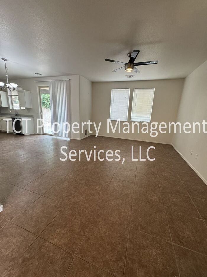 31304 N Cavalier Dr - Photo 3 of 17