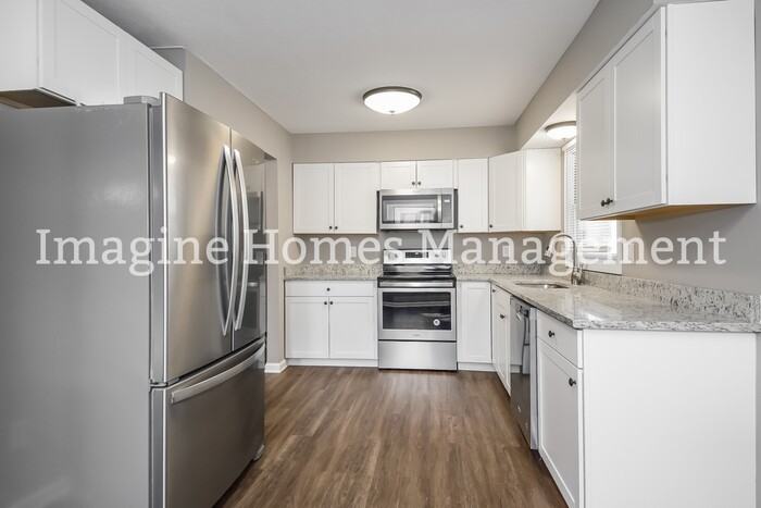 1296 Westlake Ave - Photo 5 of 12