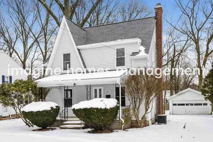 3427 Adaline Dr - Photo 3 of 19