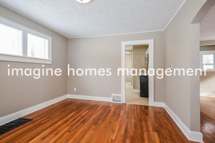 3427 Adaline Dr - Photo 7 of 19