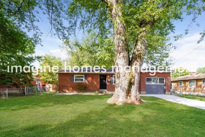 9329 Floral Ave - Photo 4 of 20