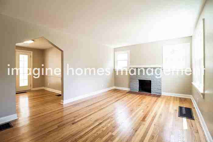 1314 Schirmer Ave - Photo 6 of 21