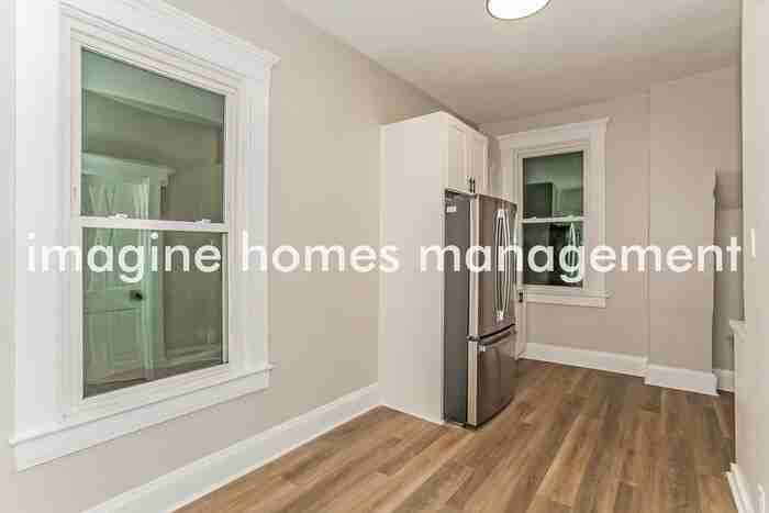 1209 Holman Ave - Photo 7 of 16