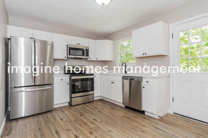 820 W Kemper Rd - Photo 7 of 18